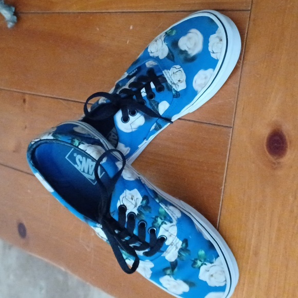 Vans Blue With With Flowers - Picture 3 of 6